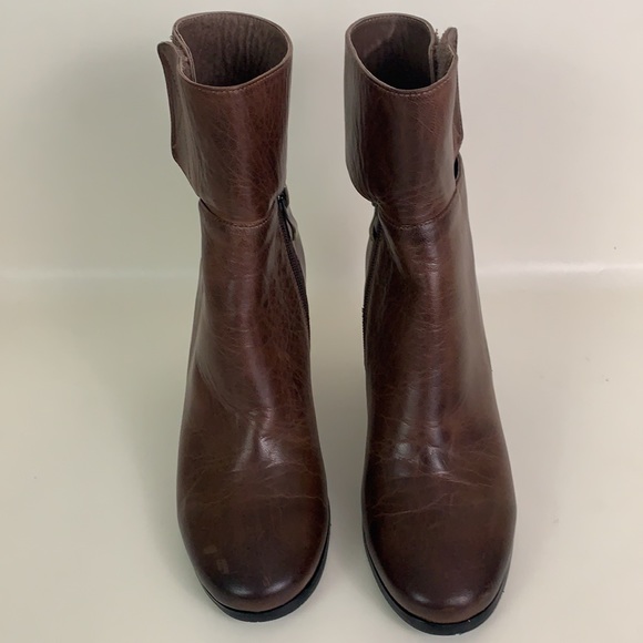 Antelope 656 Stripe Block Heel Brown Boot - Picture 4 of 11